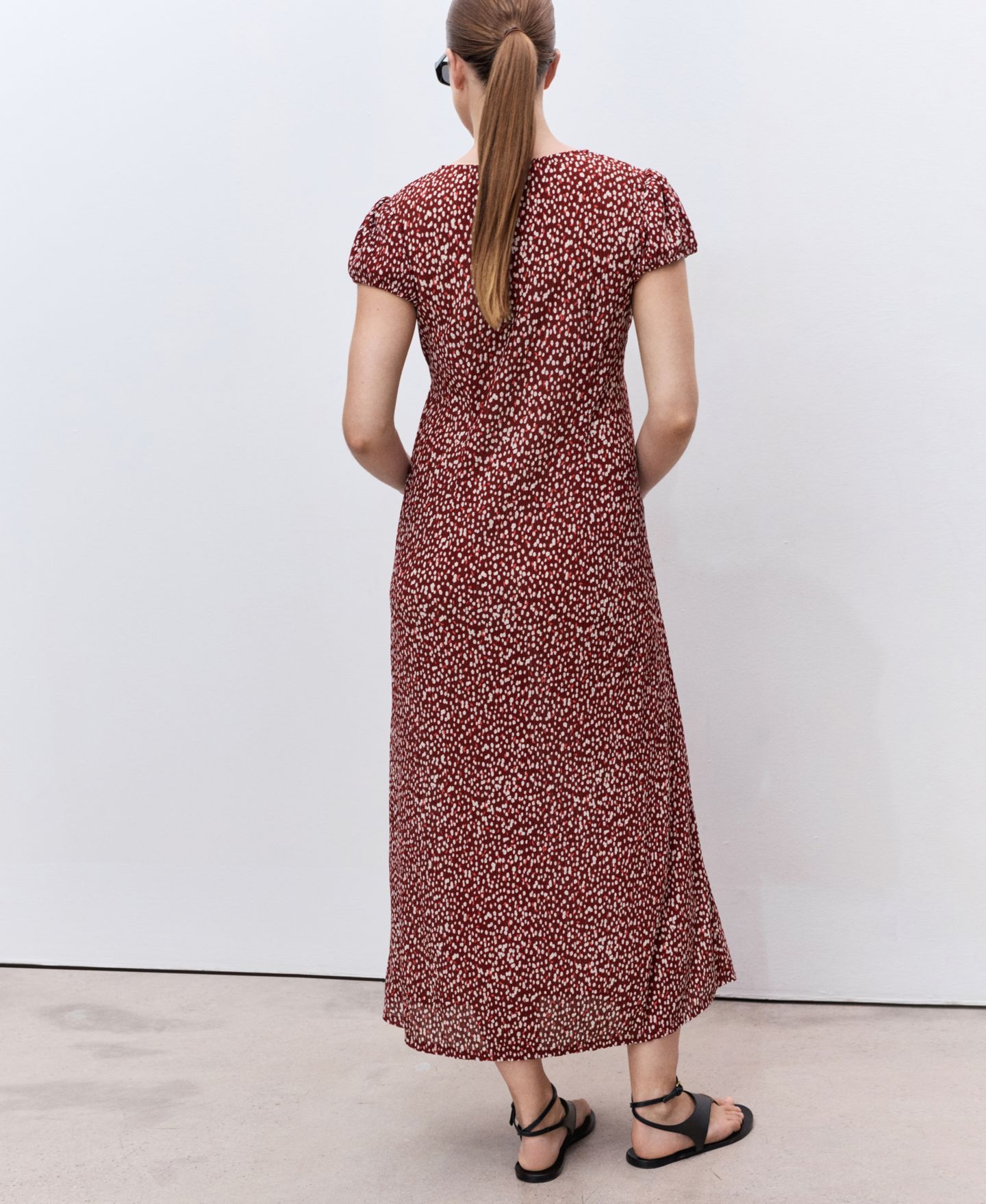 Женское платье Mango Floral-Print Maternity, цвет: Бордовый — фото 3