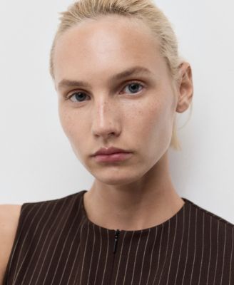 Women's Fitted Zip-Up Top