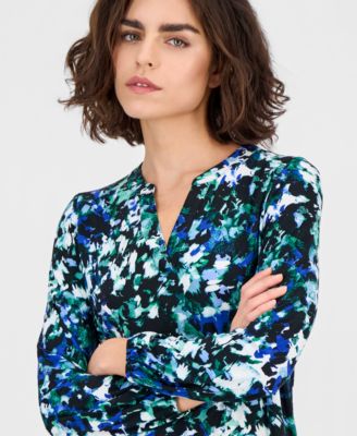 Women's Printed Split-Neck Long-Sleeve Top