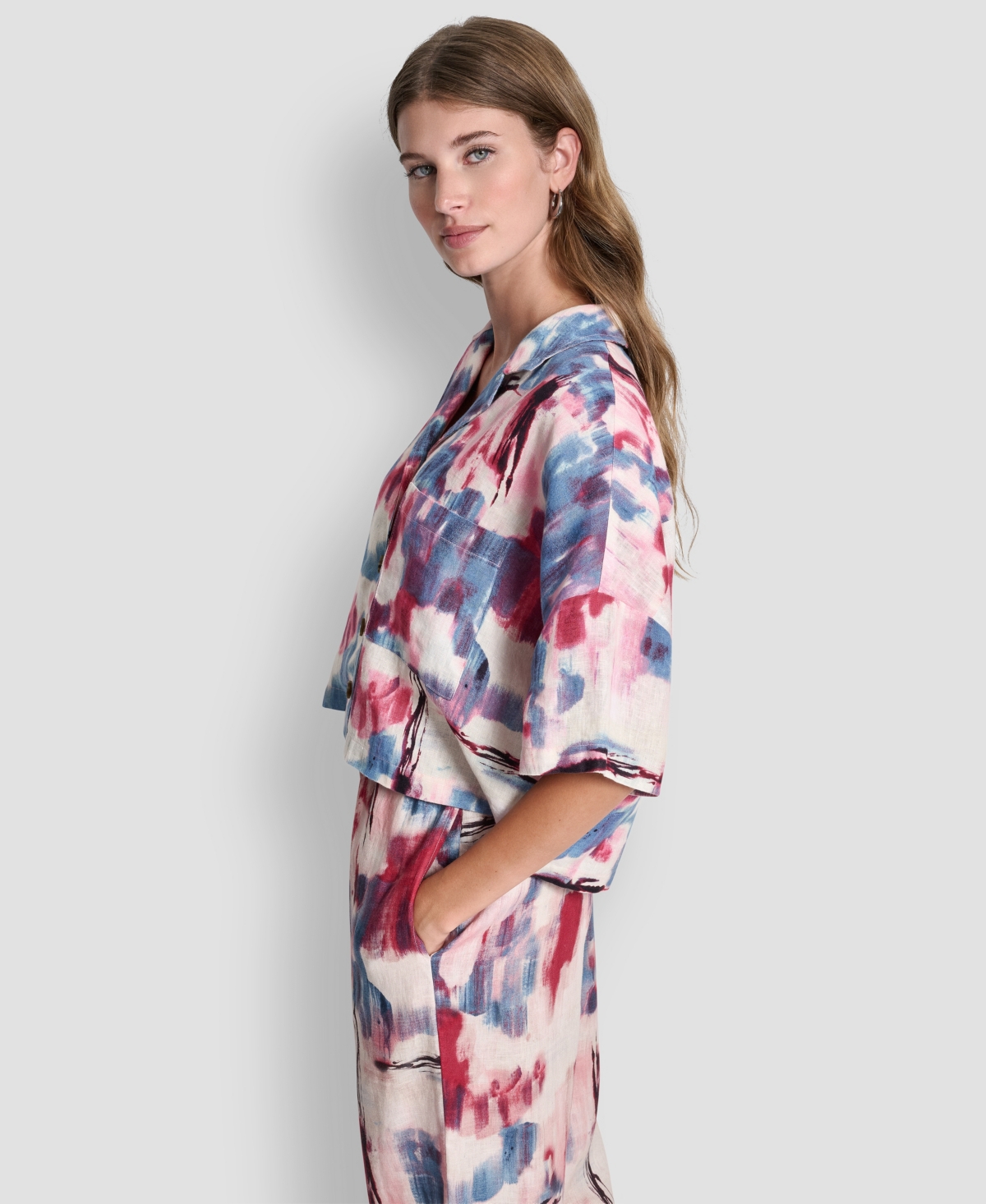 Dkny Women's Printed Short Sleeves Convertible Collar Top