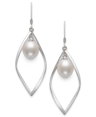 Cultured Freshwater White Drop Pearl (8-9mm) Earrings in Sterling Silver