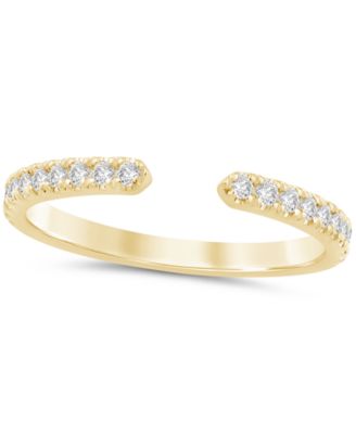 Diamond Band Ring (1/4 ct. t.w.) in 14K Yellow Gold