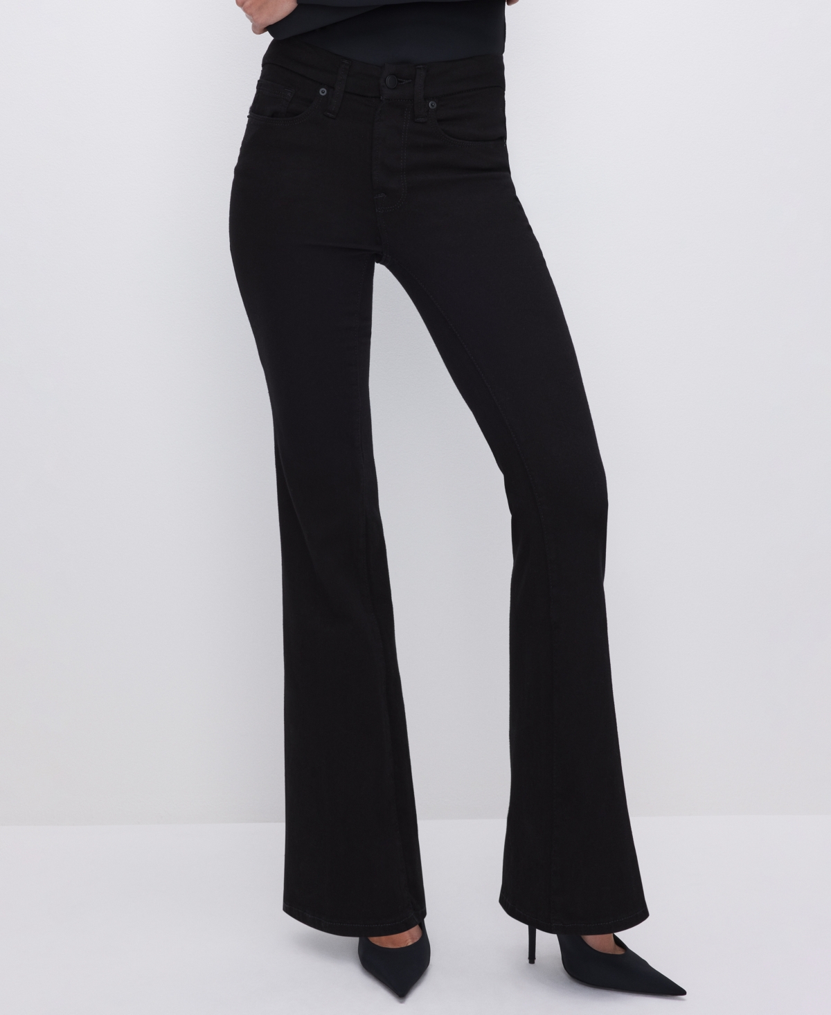 Good American Women's Never Fades Flared Jeans