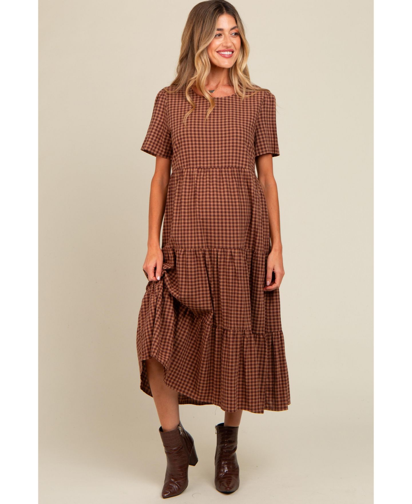 Женское платье Pinkblush Gingham Tiered Midi, цвет: Мокко — фото 1
