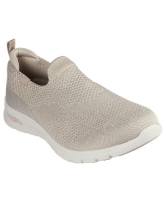 Women's Arch Fit 2.0 - Cascade Wide-Width Walking Sneakers from Finish Line