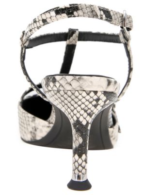 Women's Urka T-Strap Pumps