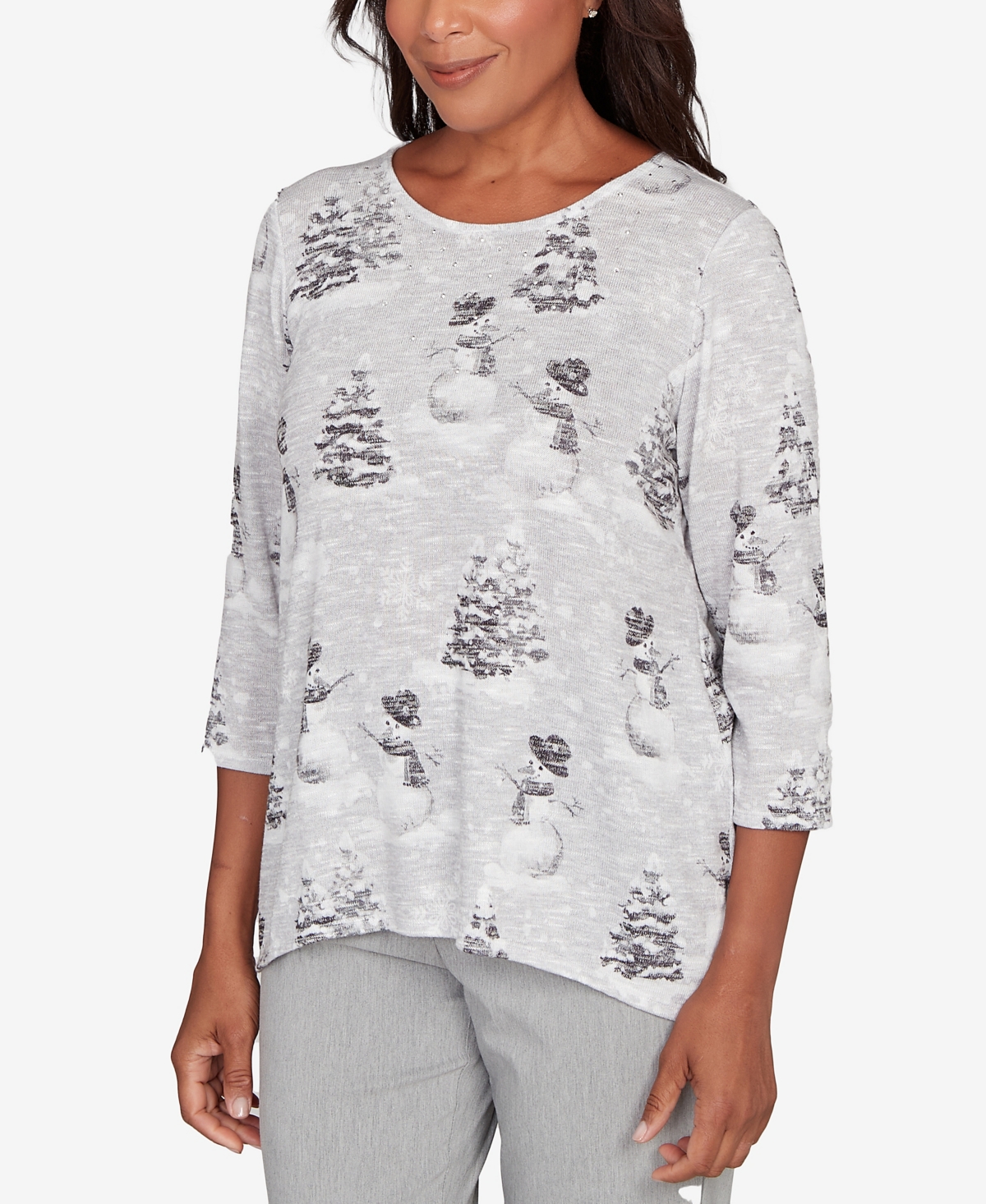 Alfred Dunner Stockbridge Playful Snowmen Scene Knit Top In Gray