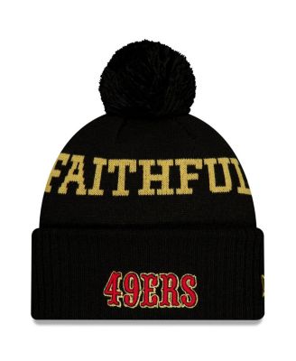 New Era - Men's Black San Francisco 49ers 2025 Rivalries Collection Sideline Cuffed Pom with Knit Hat