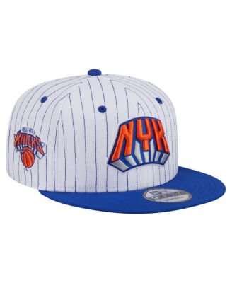 New Era - Men's White New York Knicks Deceptor Pinstripe 9FIFTY Snapback Hat
