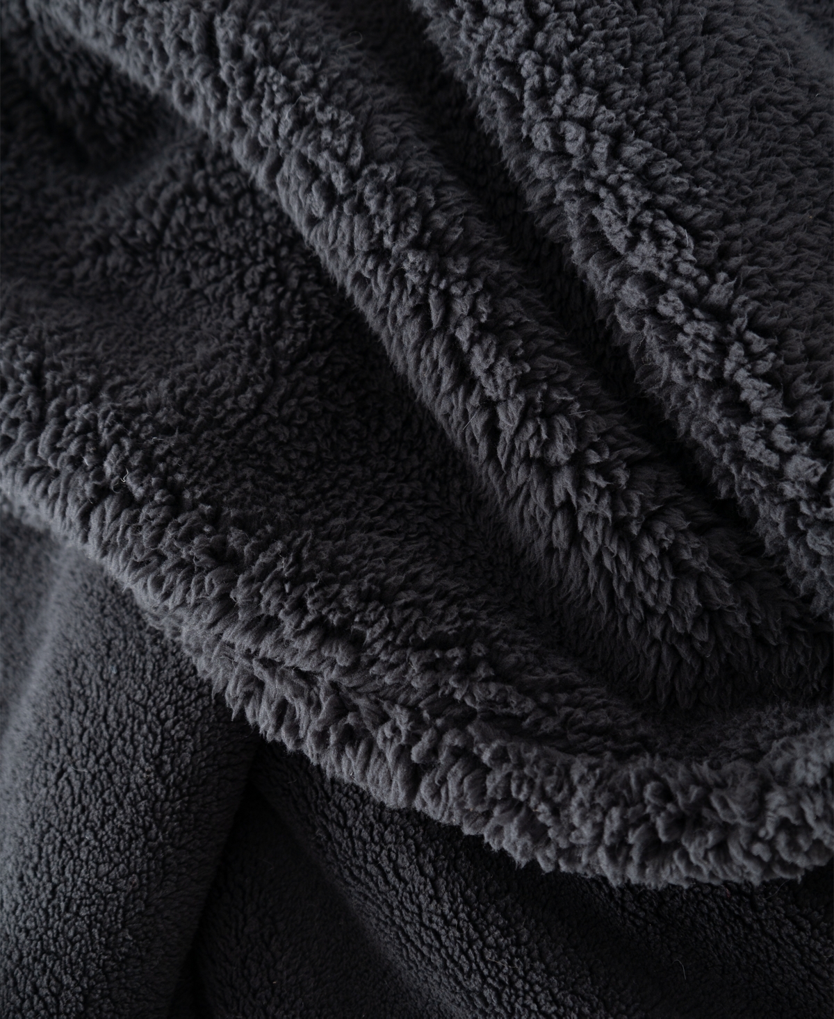 Berkshire Jill Martin Reversible Oversized Throw, 60" X 70" In Black