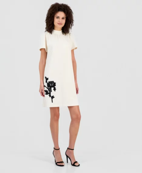 Petite Gathered Mock Neck Shift Dress - White/Black