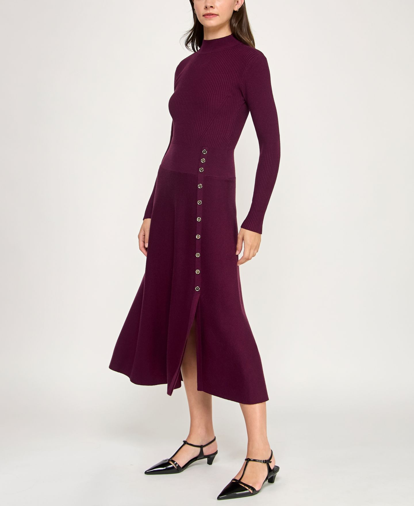 Женское платье INVITEE Juniors' Mini Buttons A-Line Sweater Dress, цвет: Сливовый — фото 4