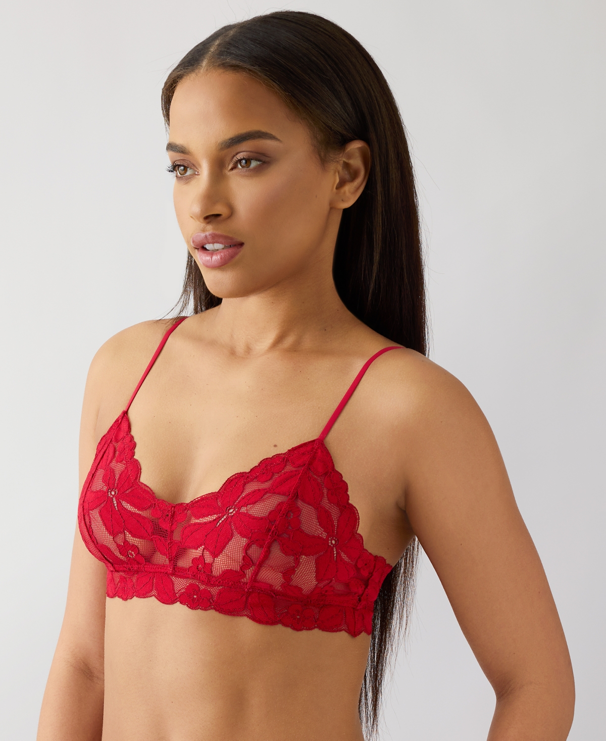 B.tempt'd By Wacoal Women's Feeling Famous Lace Bralette 910209 In Red