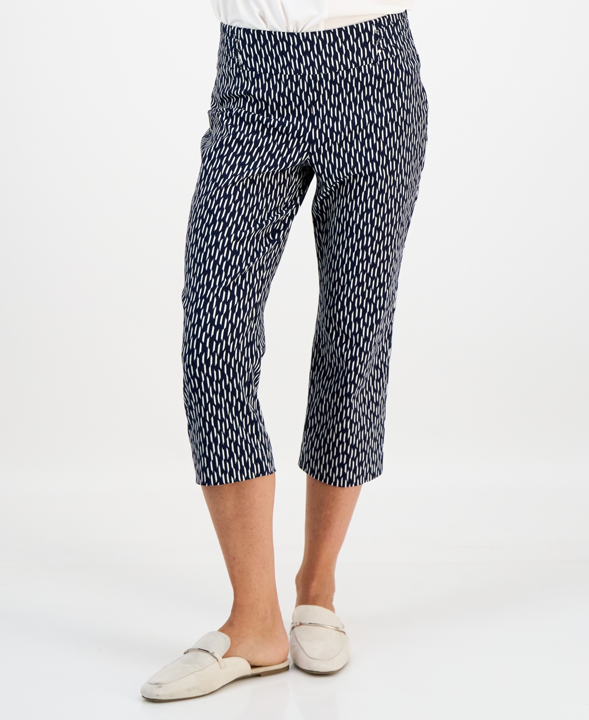 Jm Collection Petite Printed Pull-On Capri Pants, Macy's Exclusive
