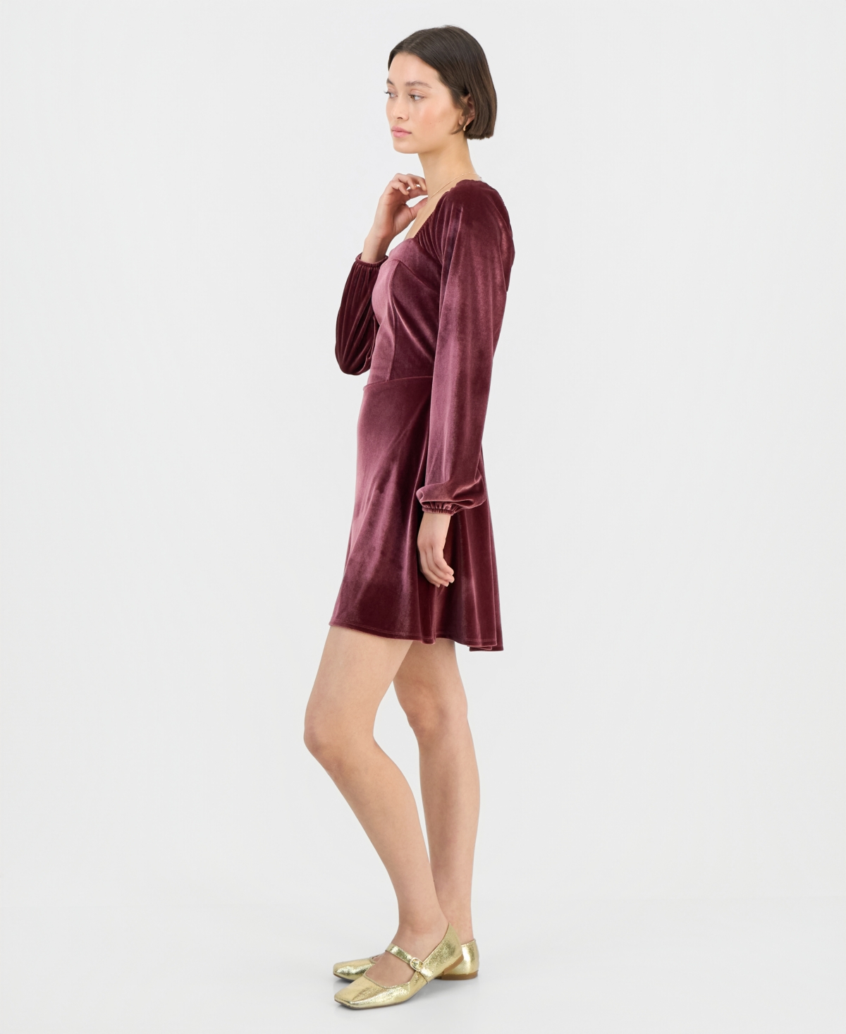 Sincerely Jules Juniors' Long-sleeve Velour Square-neck Mini Dress In Burgundy