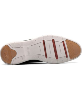 Men's Eastmont Almond Toe Chukka Boots