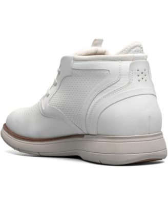 Men's Eastmont Almond Toe Chukka Boots