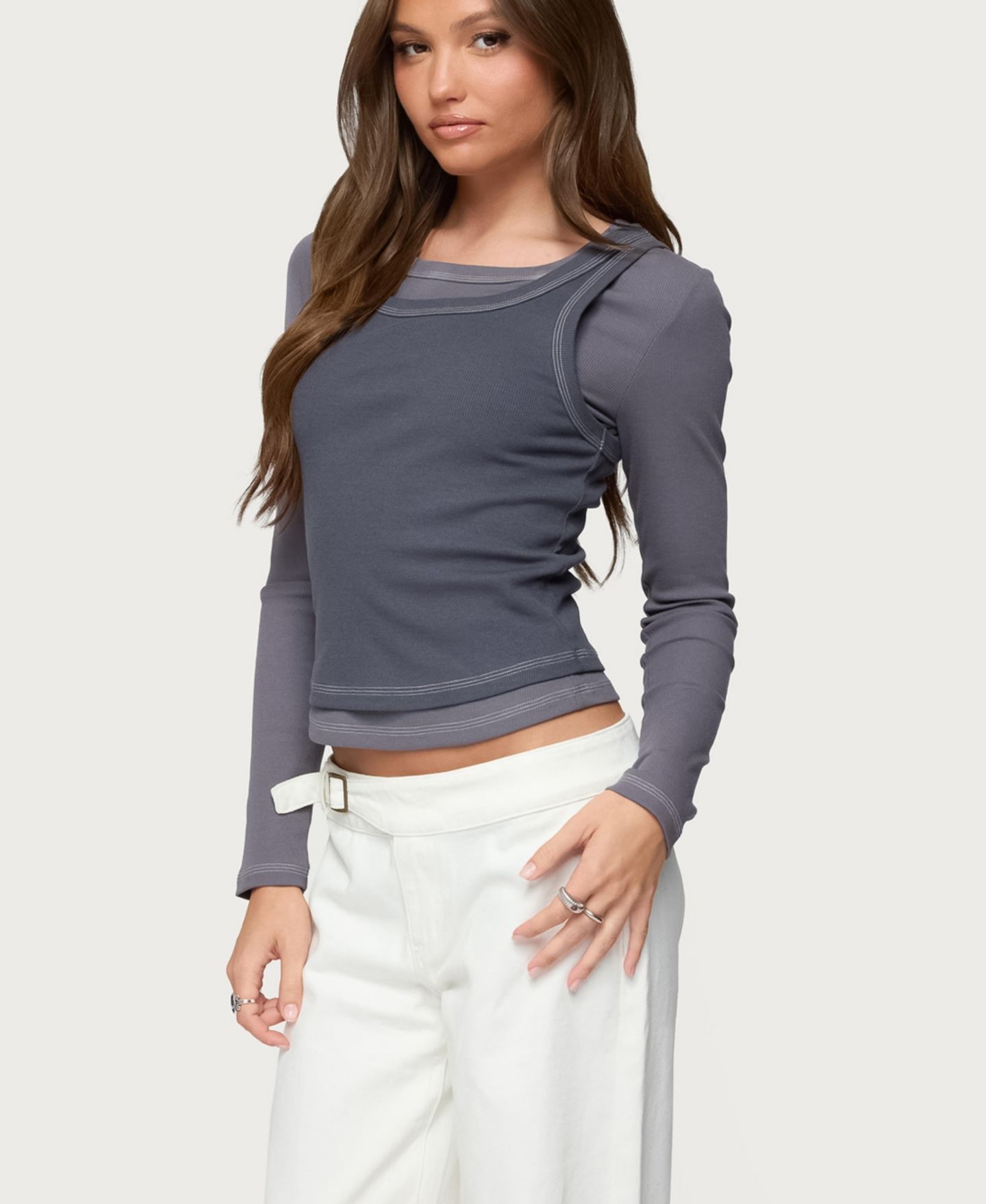 Женский топ Edikted Zane Contrast Layered Long Sleeve, цвет: Серый — фото 4