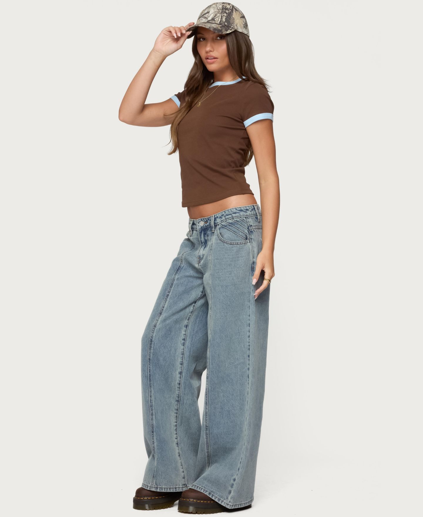Женская футболка Edikted Zeke Contrast T, цвет: Коричневый — фото 3