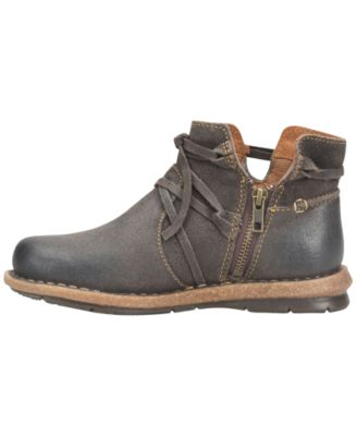 Women's Tarkiln Round Toe Booties