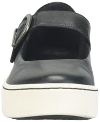 Women's Mira MJ Round Toe Flats