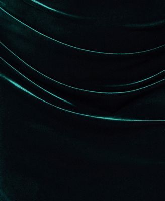 Plus Size Off-Shoulder Short Velvet Dress