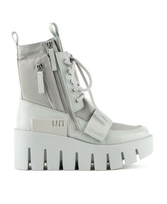 United Nude