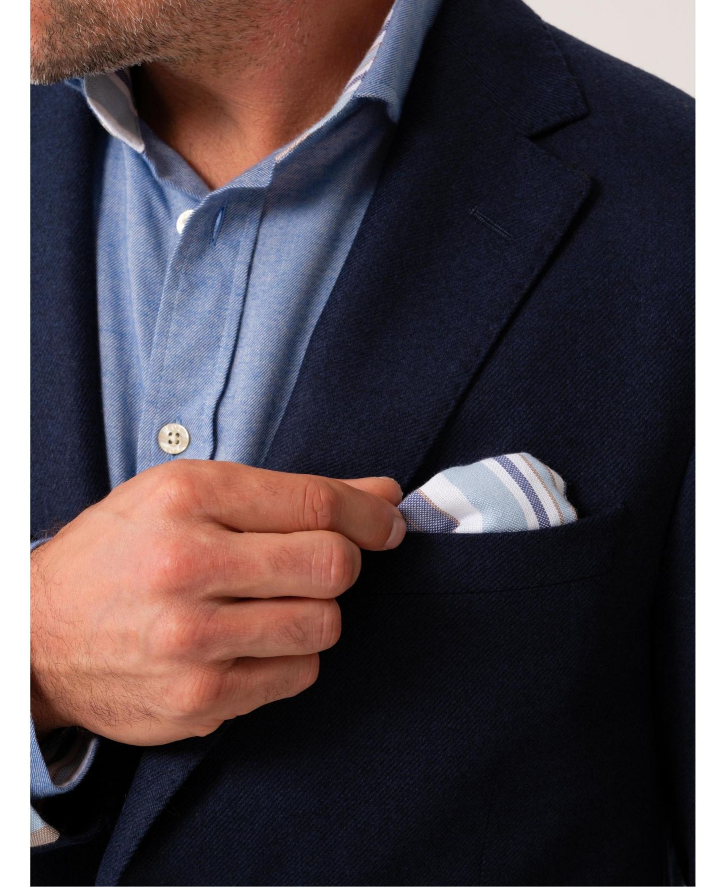 Мужской пиджак Koy Clothing Classic Wool and Cashmere Blend Blazer, цвет: Синий — фото 8