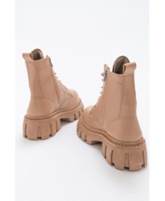 Zarela Chunky Boot (Women)