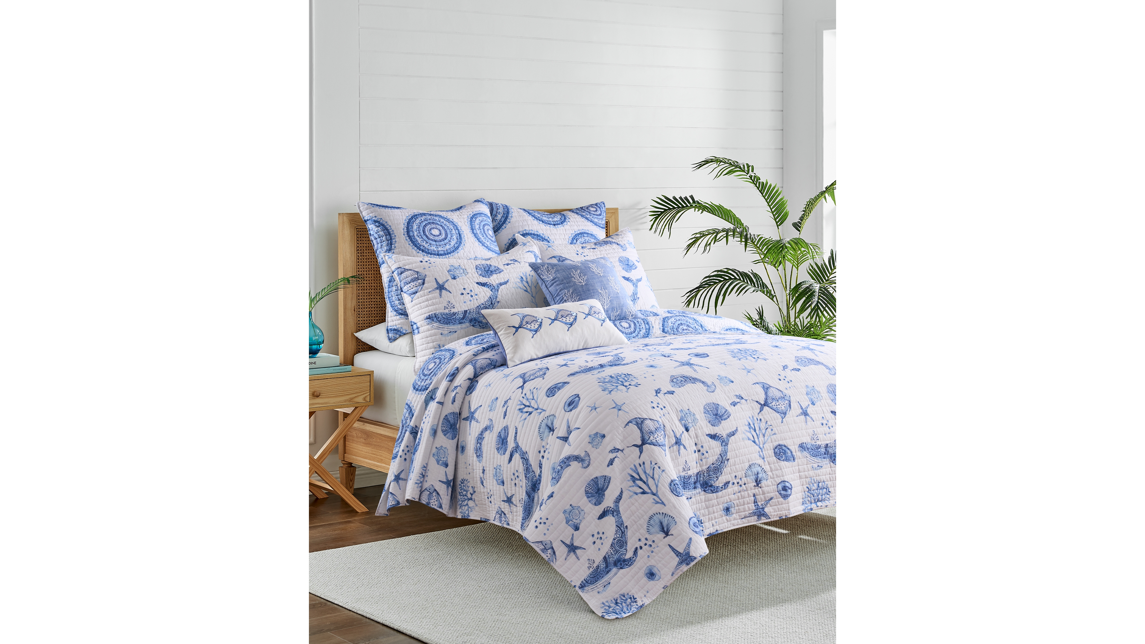 Levtex Home Batik Ocean Reversible 3-Pc. Quilt Set, King/California King