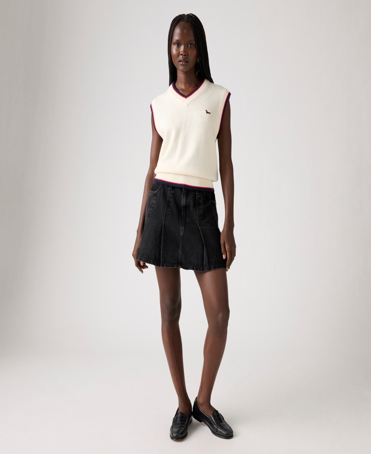 Levi's Women's Pleated Denim Mini Skirt In Black