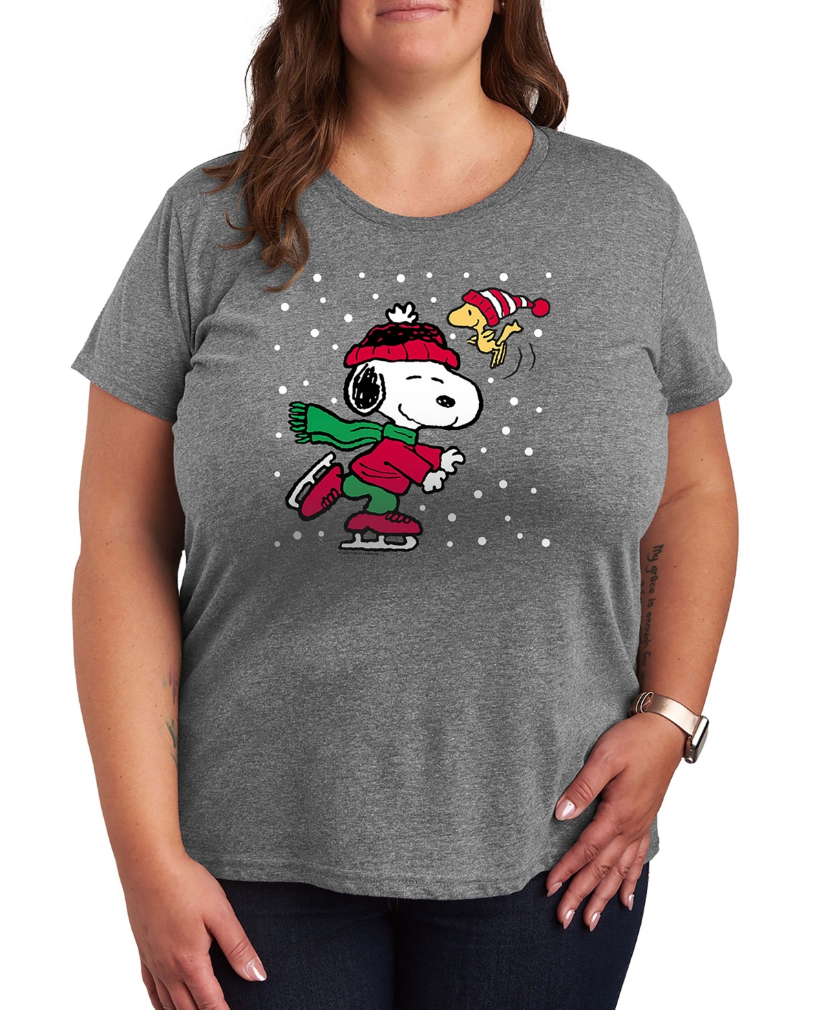 Christmas Snoopy Woodstock Ice Skate Women's Short Sleeve Graphic T-shirts