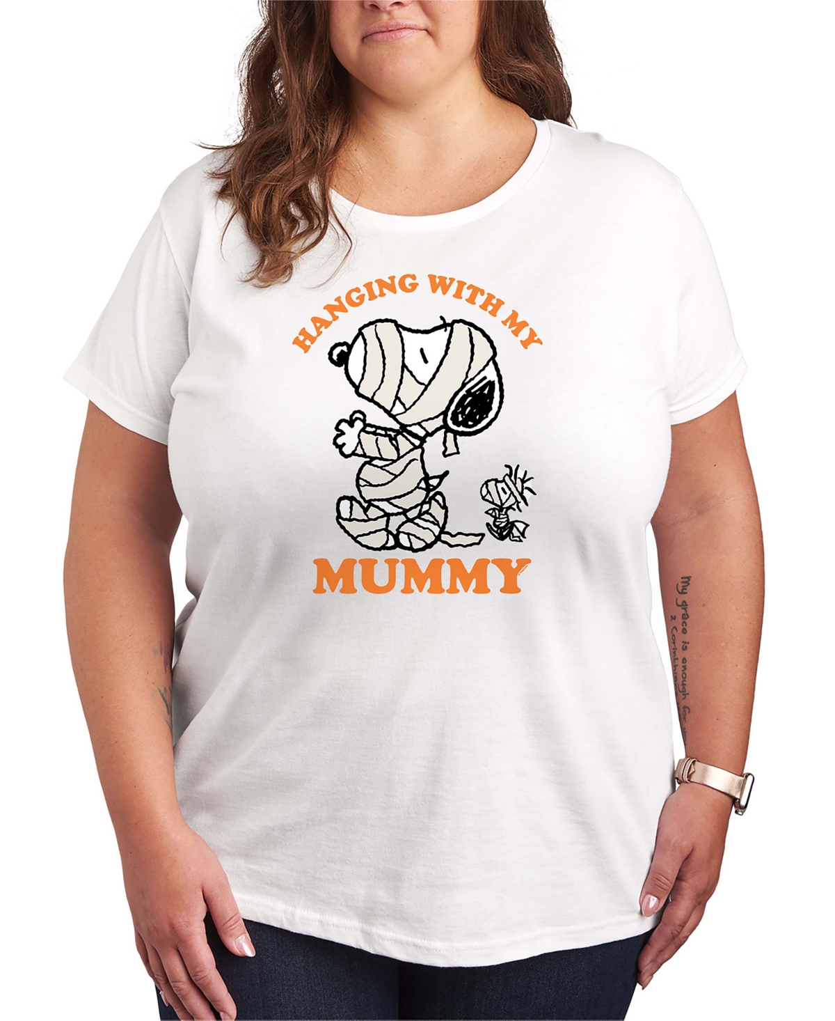 Halloween Woodstock and Snoopy Mummy Women's Short Sleeve Graphic T-shirts