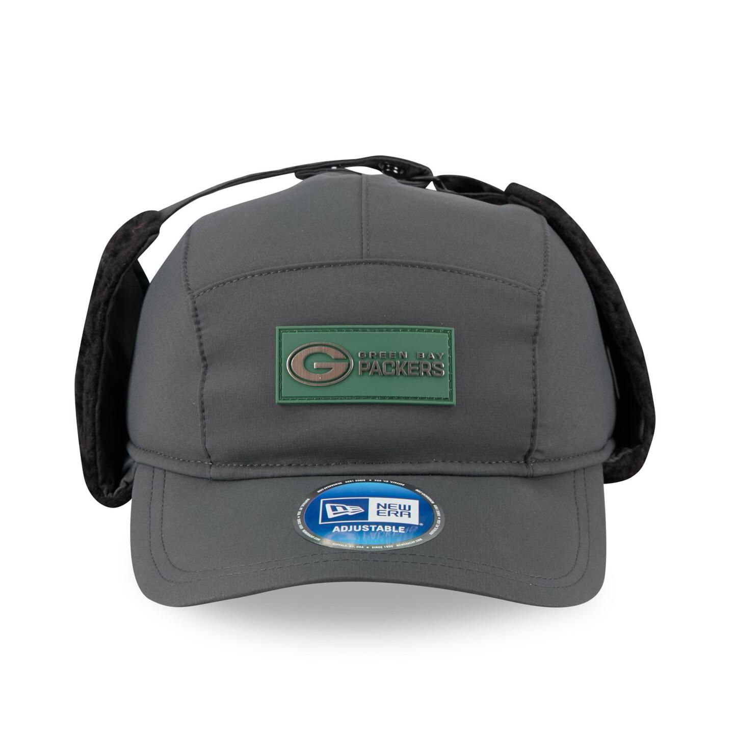 Мужская кепка New Era Charcoal Green Bay Packers 2025 Sideline Cold Weather Runner Dog Ear Adjustable Hat — фото 2