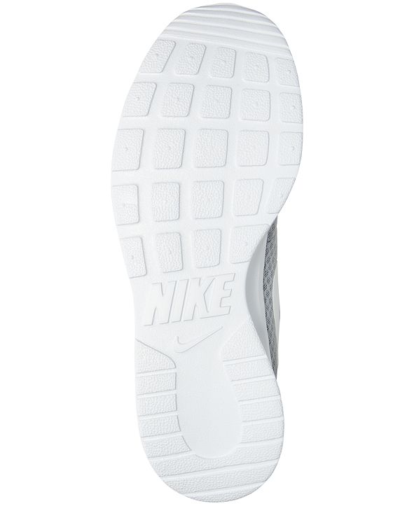 tanjun casual sneakers