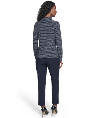 Women's Long Sleeve Clover Button-Up Top