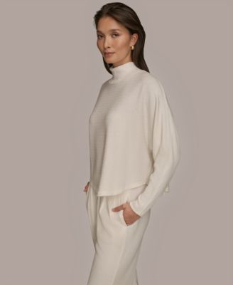 Women's Mock Neck Crop Top