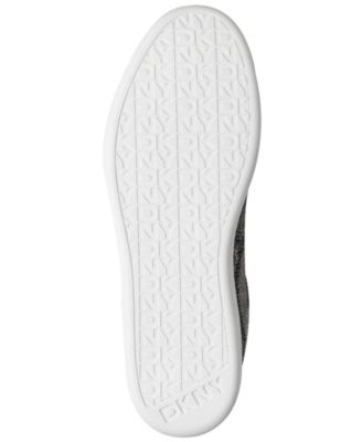 Women's Seacliff Lace Up Sneakers