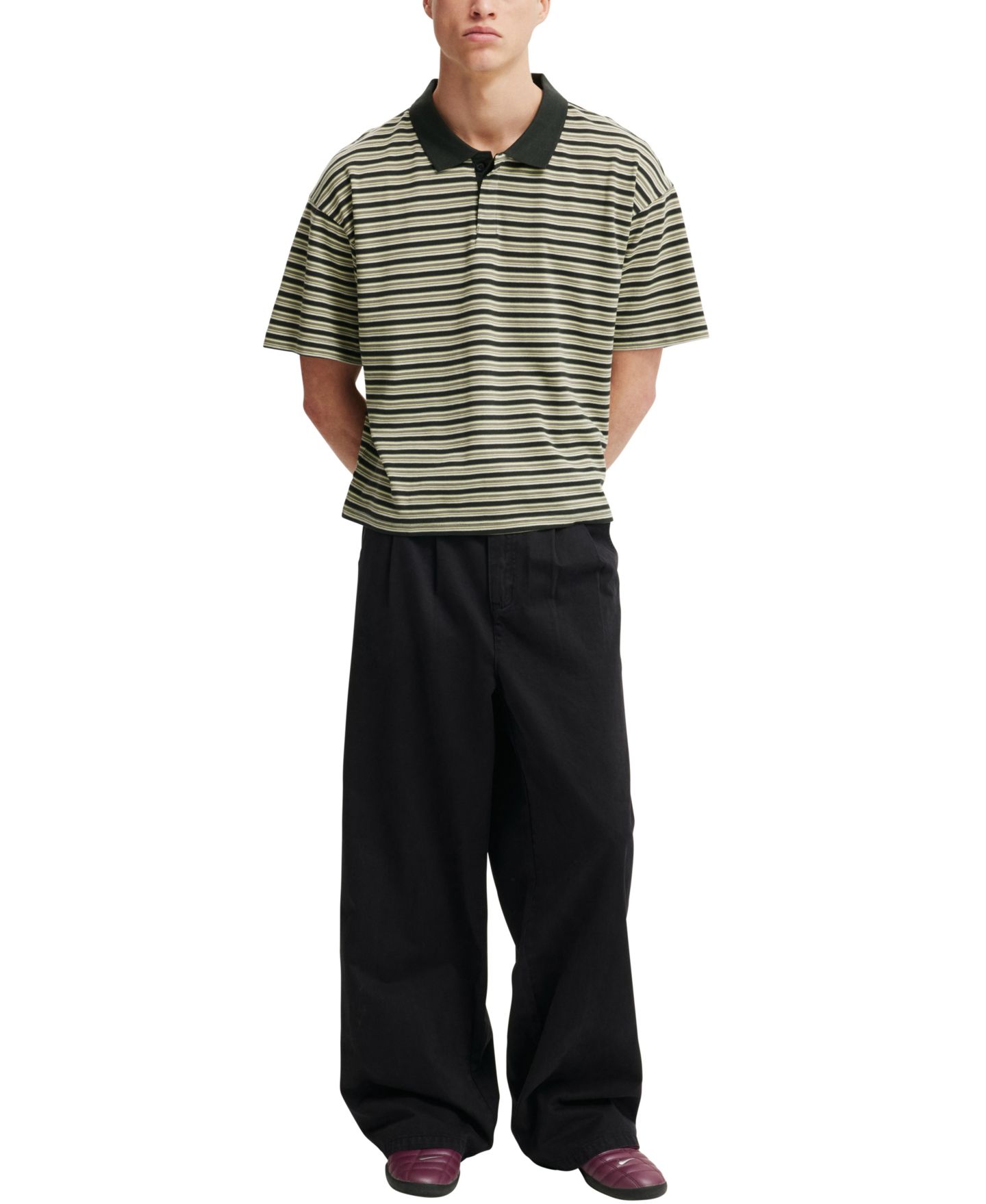 Мужские брюки COTTON ON Super Baggy Pleated Pant, цвет: Чёрный — фото 2