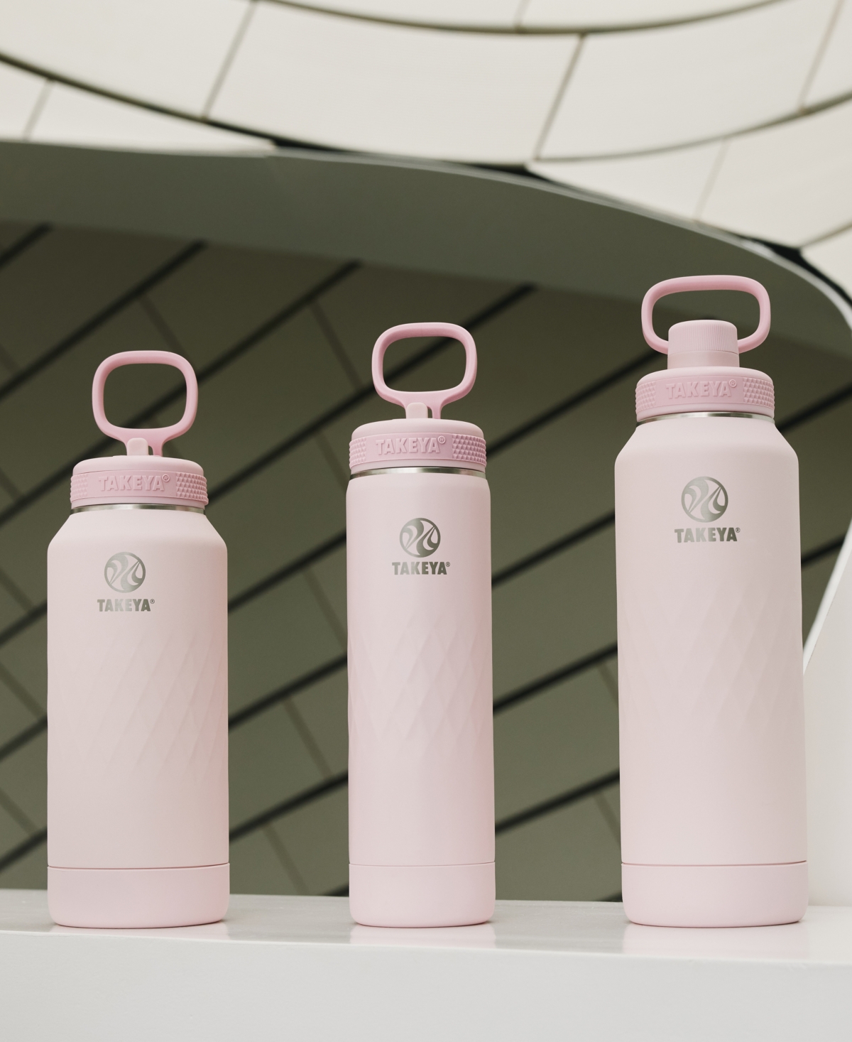 Takeya Sport 40 Oz. Triple-insulated Water Bottle With Straw Lid In Pink