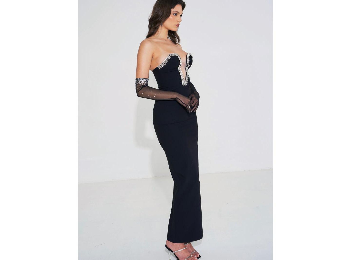 Женское платье Miss Circle Ivanna Black Crystal Embellished Maxi, цвет: Чёрный — фото 9