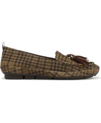 Women's Betsy Tassel Driving Loafers