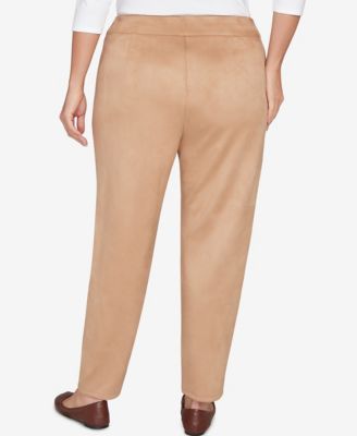 Plus Size Solid Casual Pants