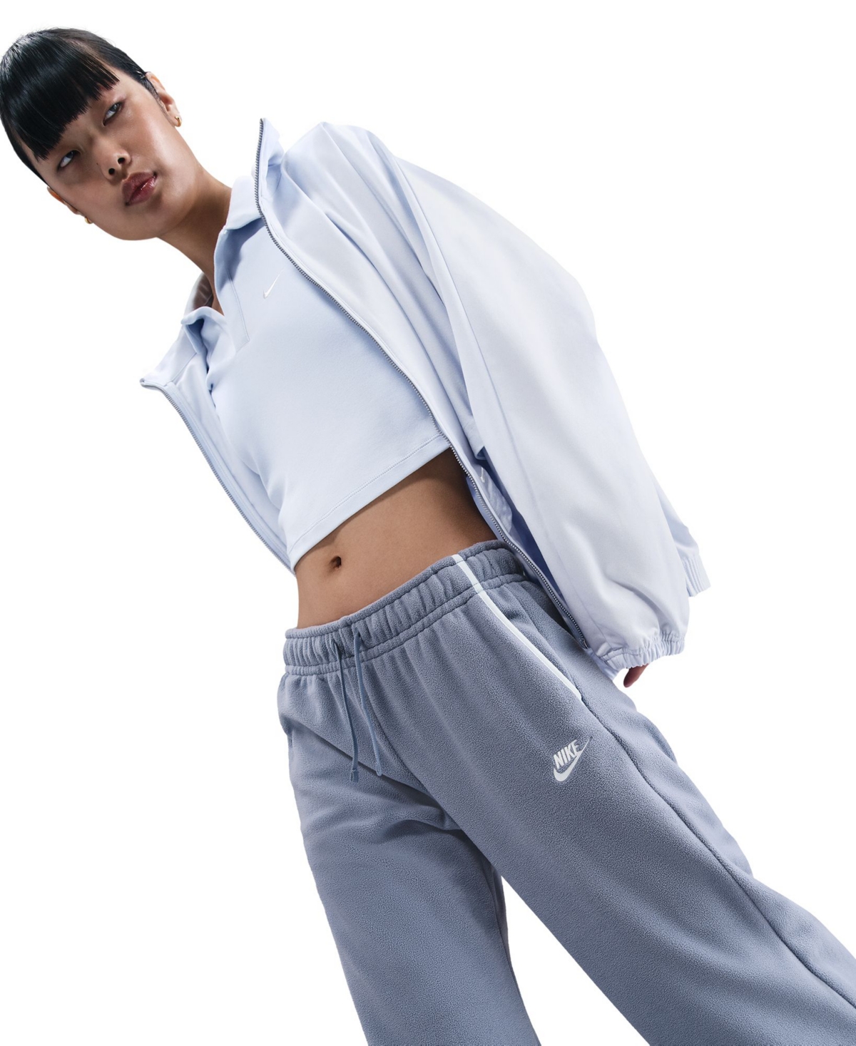 Nike Women's Sportswear Club Mid-Rise Wide-Leg Pants