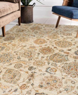 Bergama BE5 5' x 7'10" Area Rug