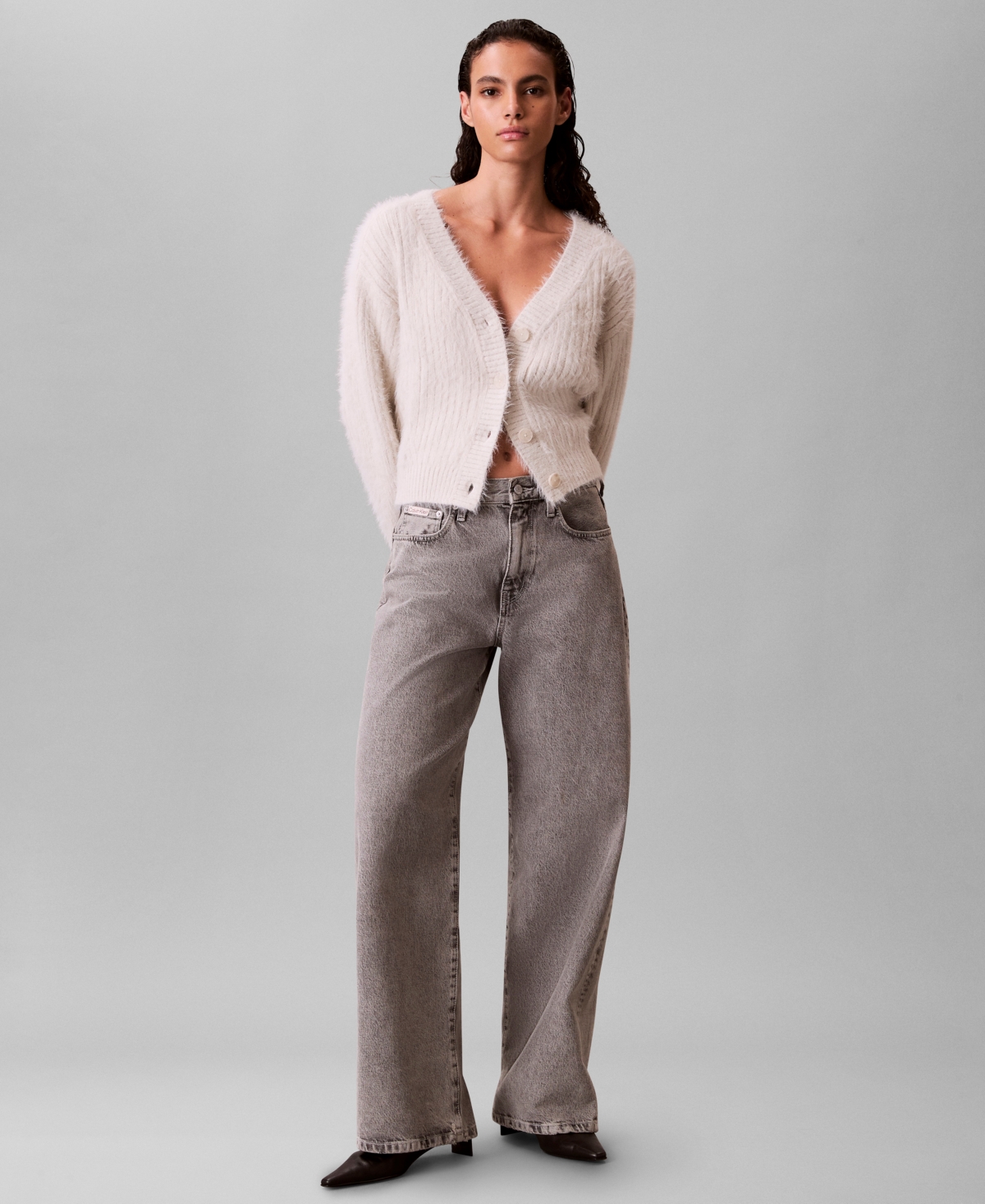 Calvin Klein Jeans Est.1978 Women's Cropped Relaxed Long-sleeve Cardigan In Gray