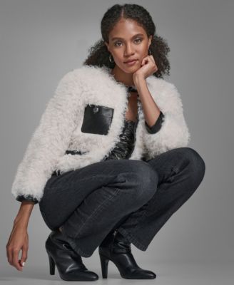 Women's Grommet Straight Leg Mid Rise Jeans