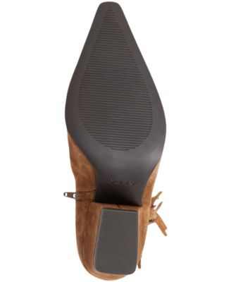 Women's Shaniah Pull-On Ankle Boots