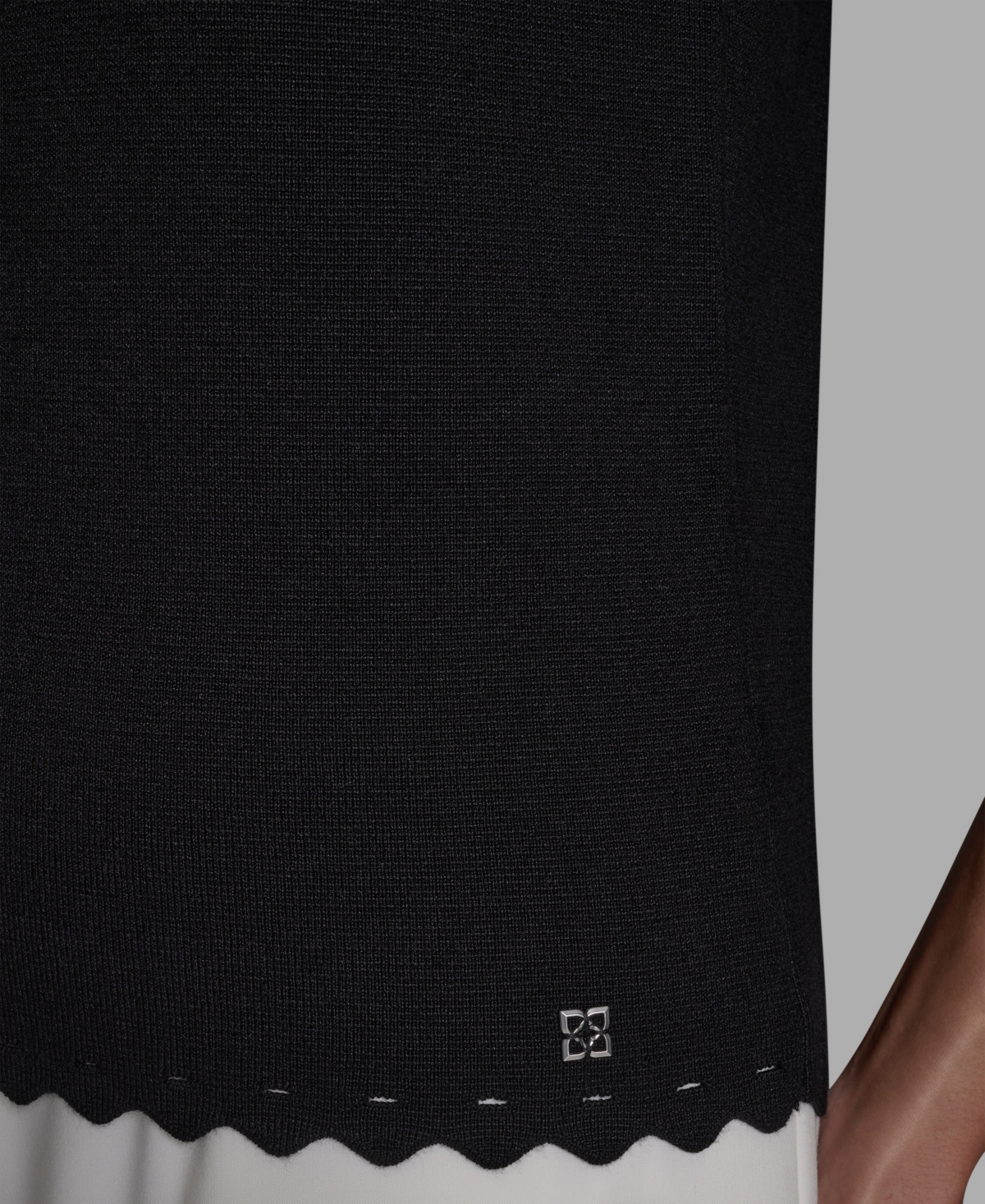 Bcbg Women's Sleeveless Mock Neck Knit Top In Black