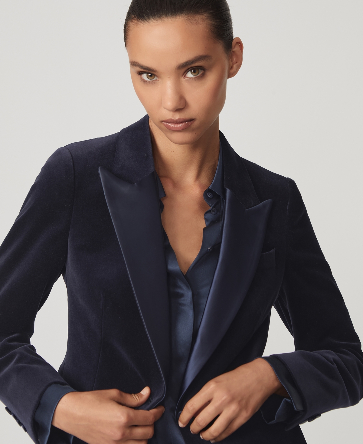 Reiss Women's Verda Cotton Velvet Tuxedo Blazer